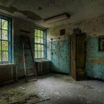 abandoned-places-asylum-old-windows-waiting-room-gary-heller